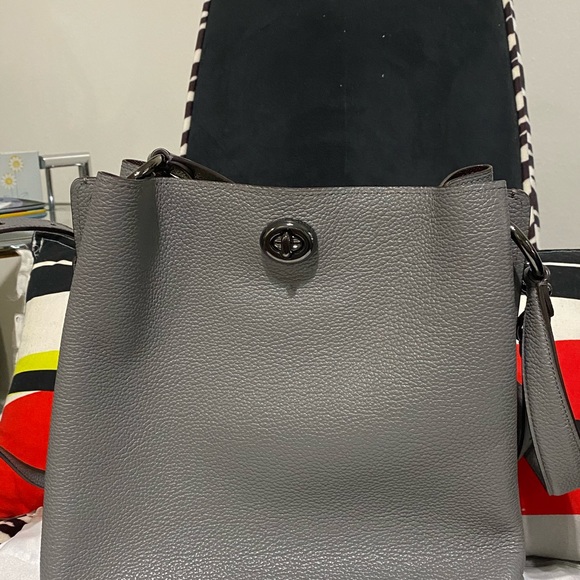 Coach Gray Leather Shoulder Bag - Picture 3 of 12